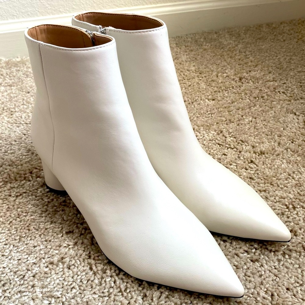 Calvin Klein Genoa White Bone Ankle Boots Sleek Pointed Toe Circular Heel 8 - Picture 2 of 13